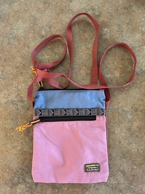LLBean Mountain Classic Crossbody Bag